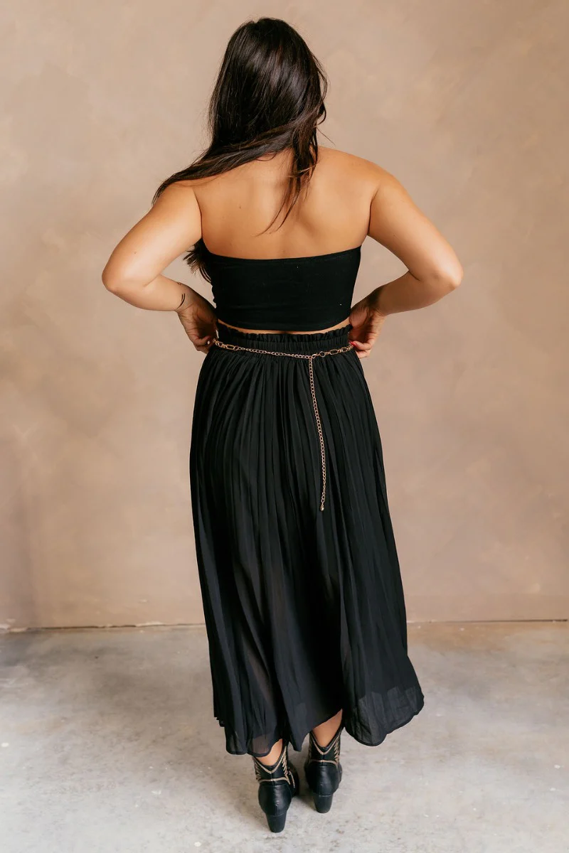 Mila Black Pleated Midi Skirt - Image 6