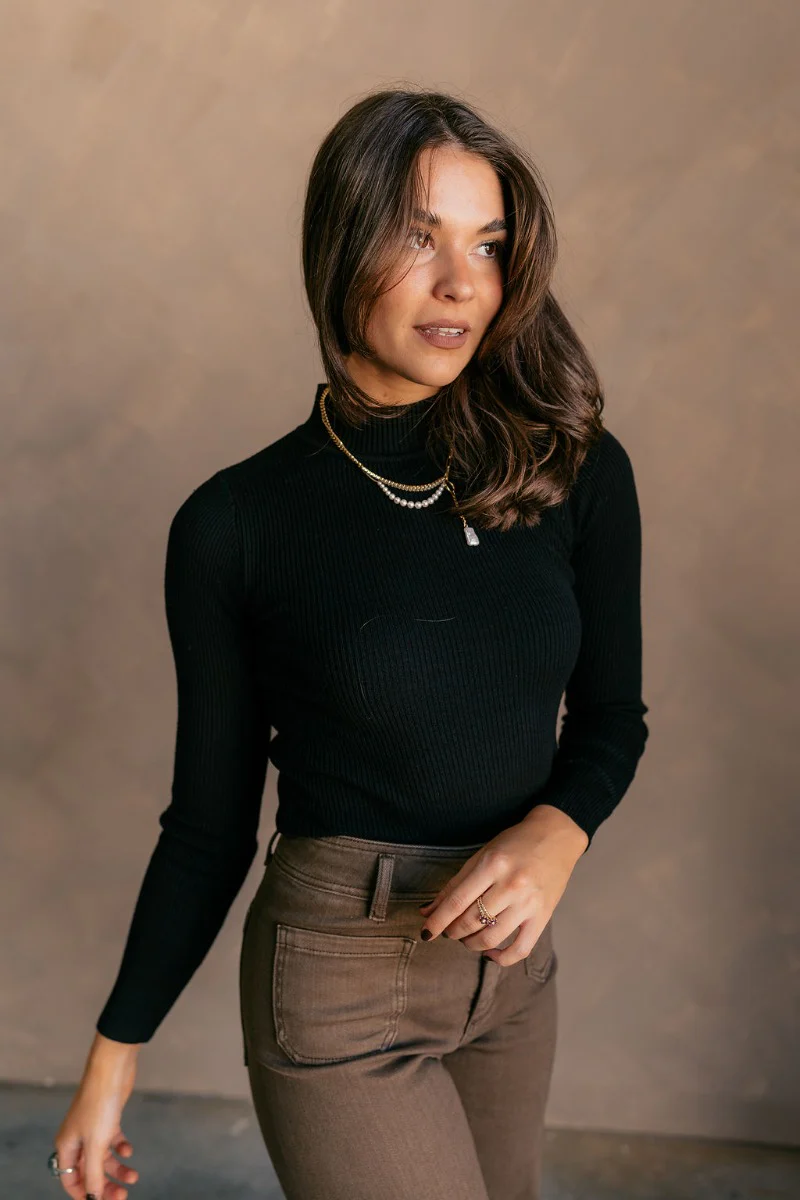 Mila Black Ribbed Long Sleeve Top