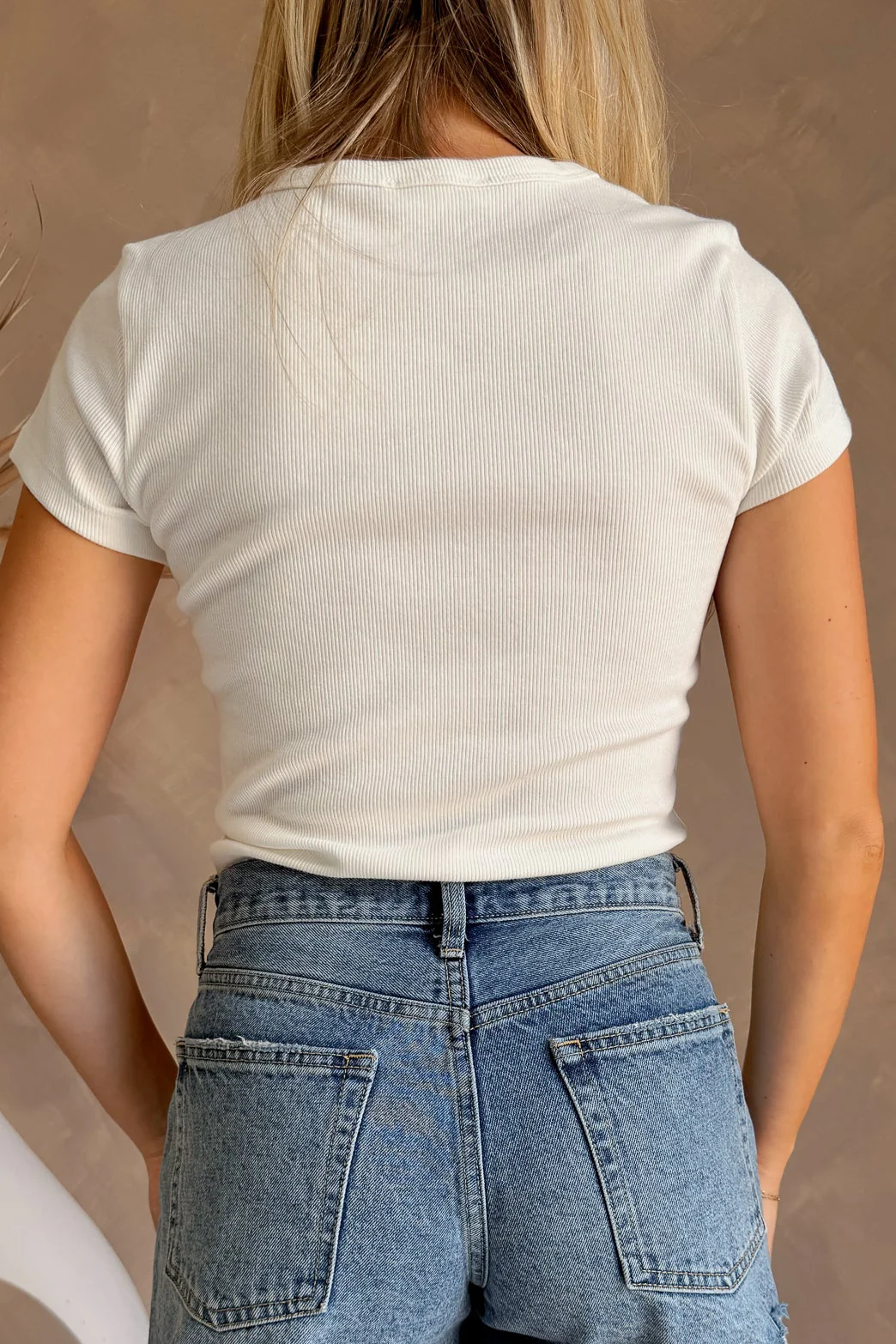 Mila Off White Ribbed Short Sleeve Top - Image 5