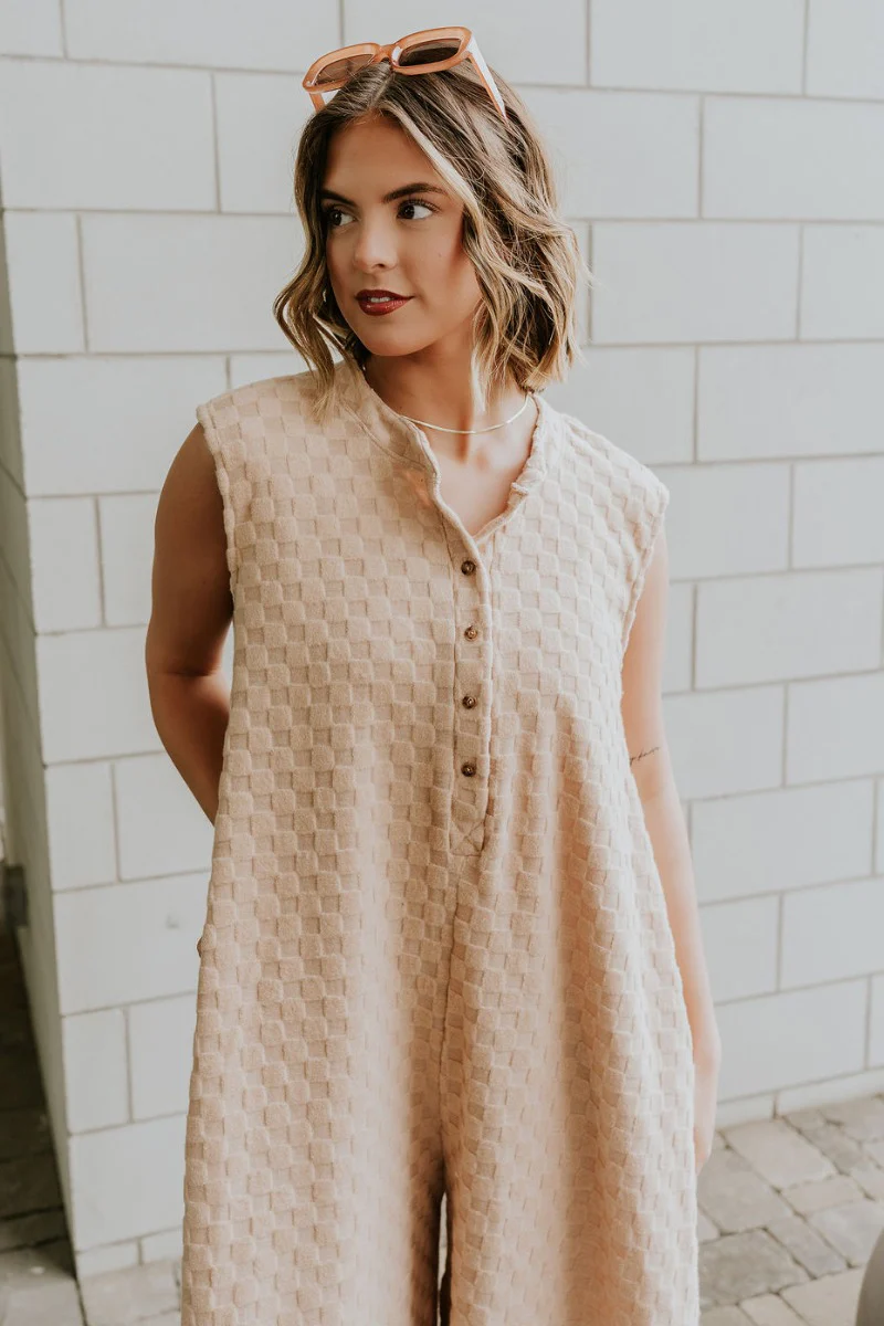 Mila Taupe Textured Checkered Sleeveless Jumpsuit - Image 4