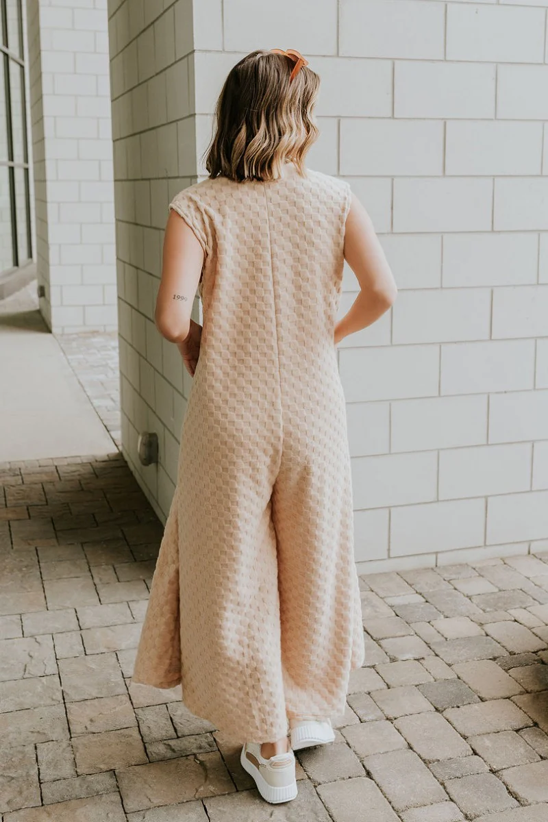 Mila Taupe Textured Checkered Sleeveless Jumpsuit - Image 8