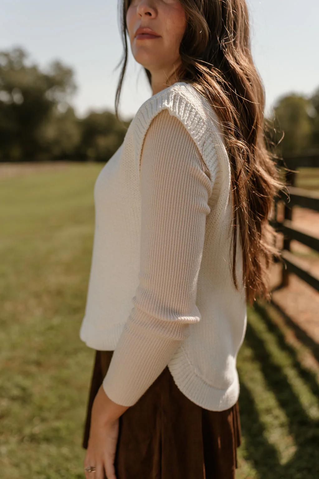 Mille Cream Tortoise Button Sweater Vest - Image 6