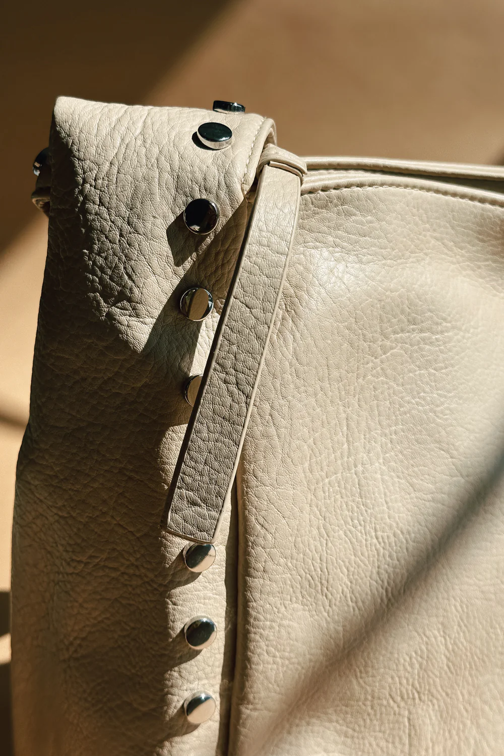 Misty Cream & Silver Embellished Shoulder Purse - Image 9
