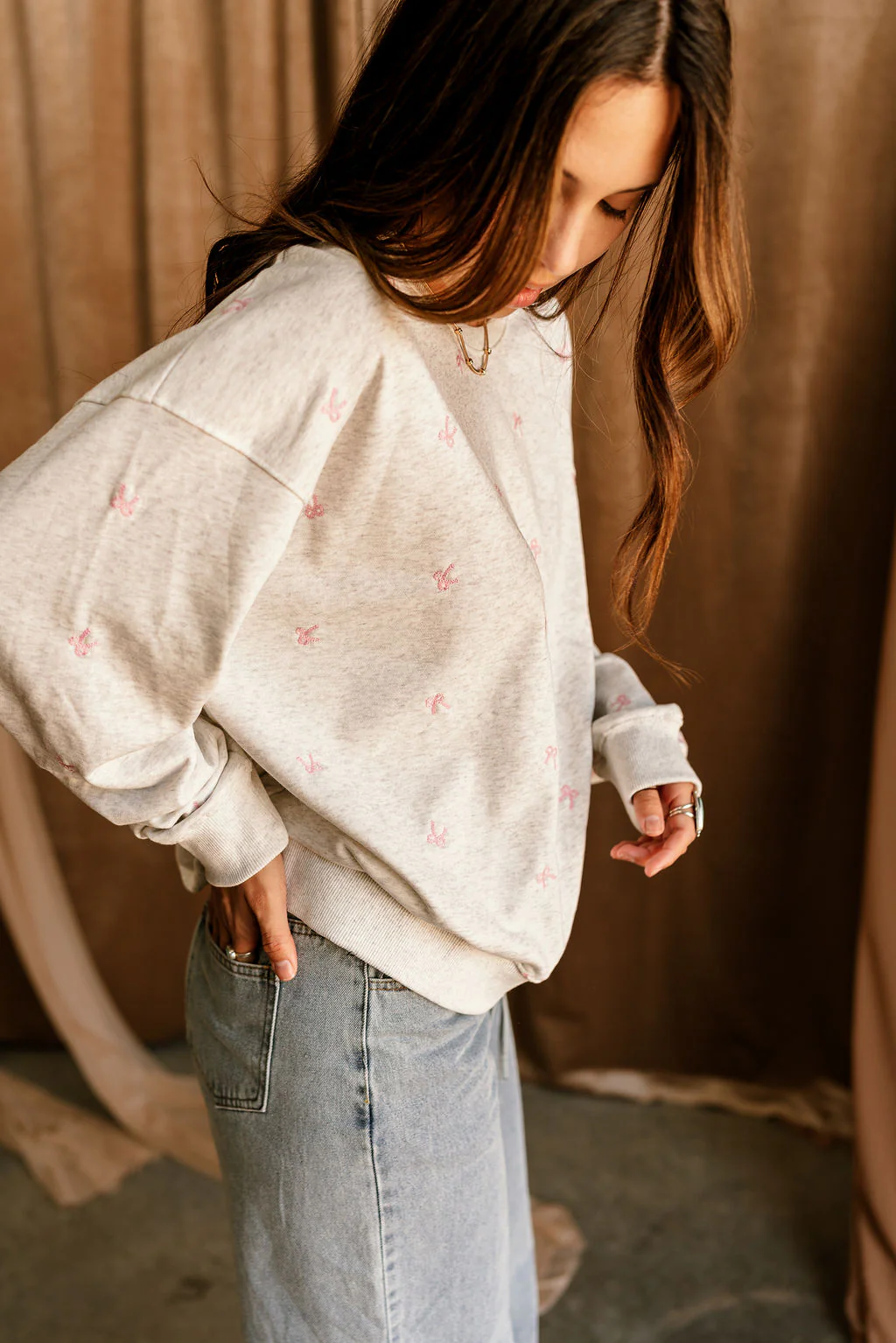 Lila Heather Grey & Pink Bows Sweatshirt - Image 3