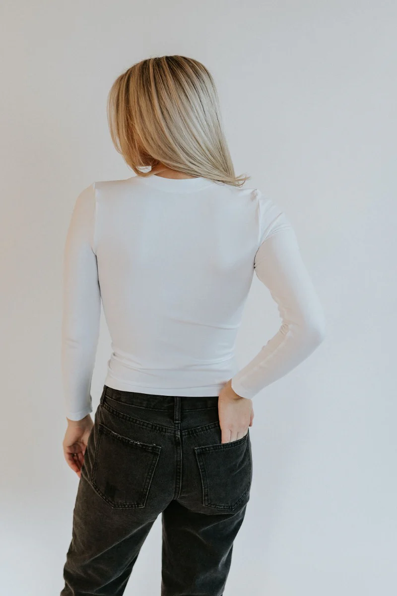 My Go-To Top In White - Image 4