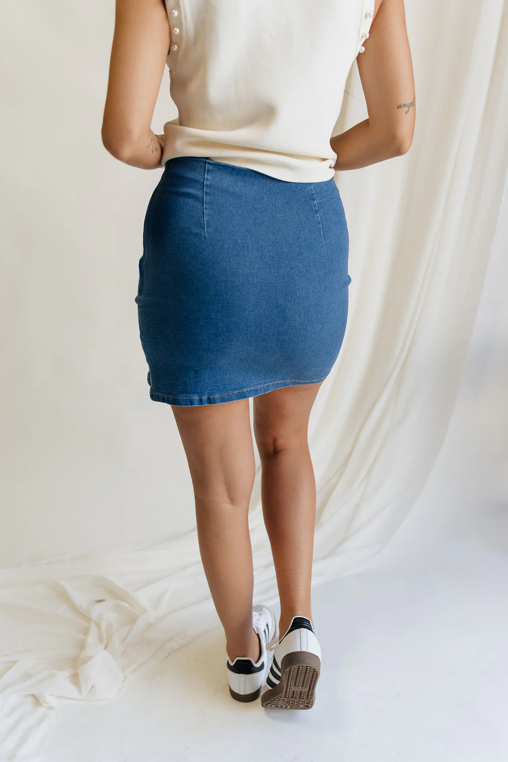Mylah Denim Slit Bow Mini Skirt - Image 7