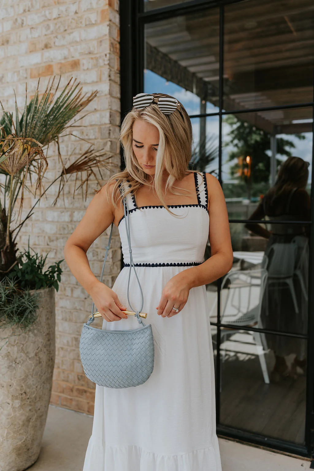 Nadia Woven Purse - Image 3