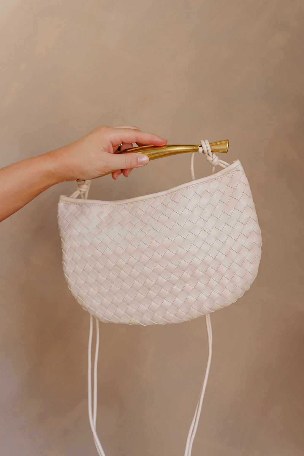 Nadia Woven Purse - Image 4