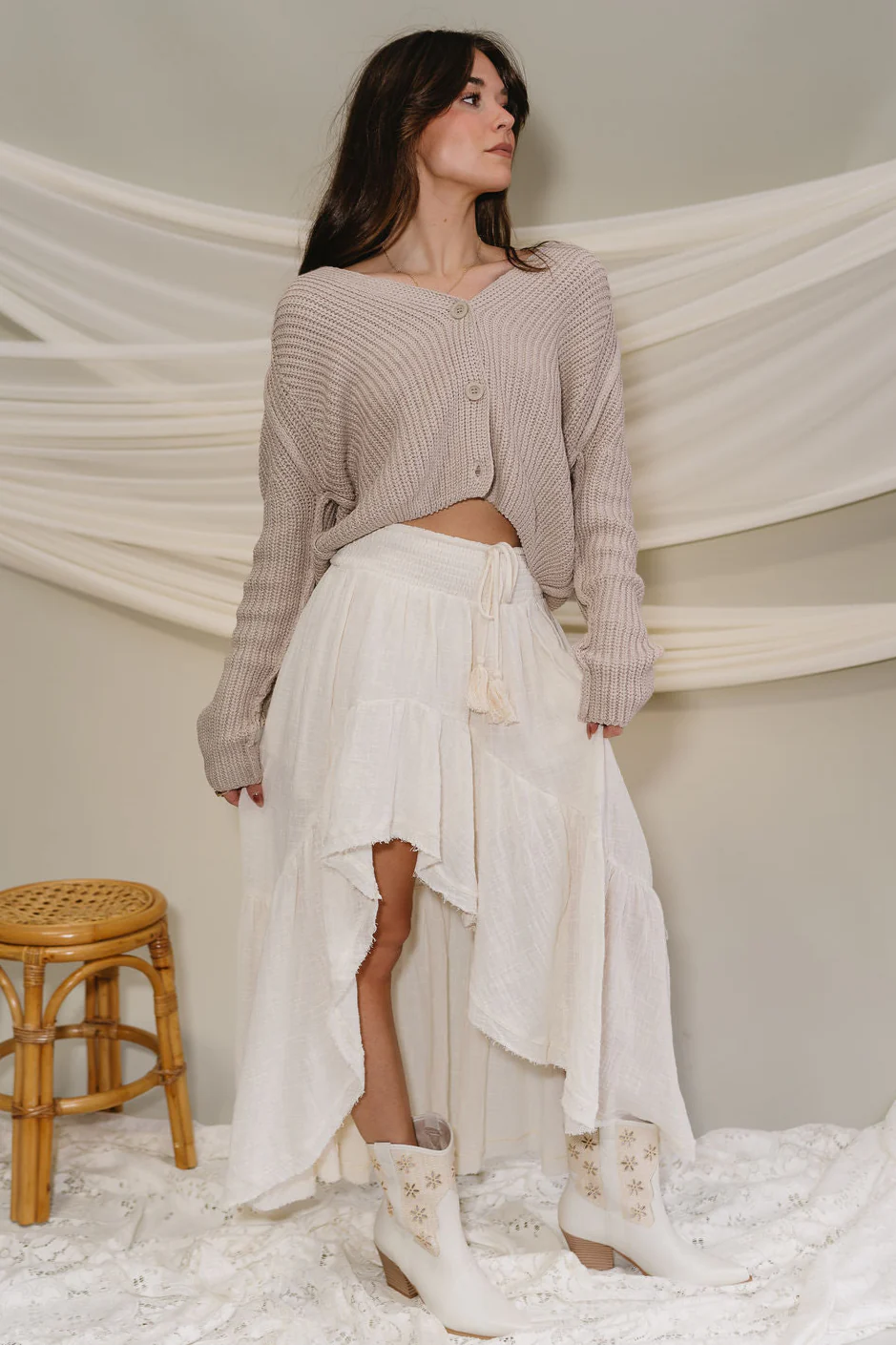 Natalie Cream Slit Tiered Midi Skirt - Image 5