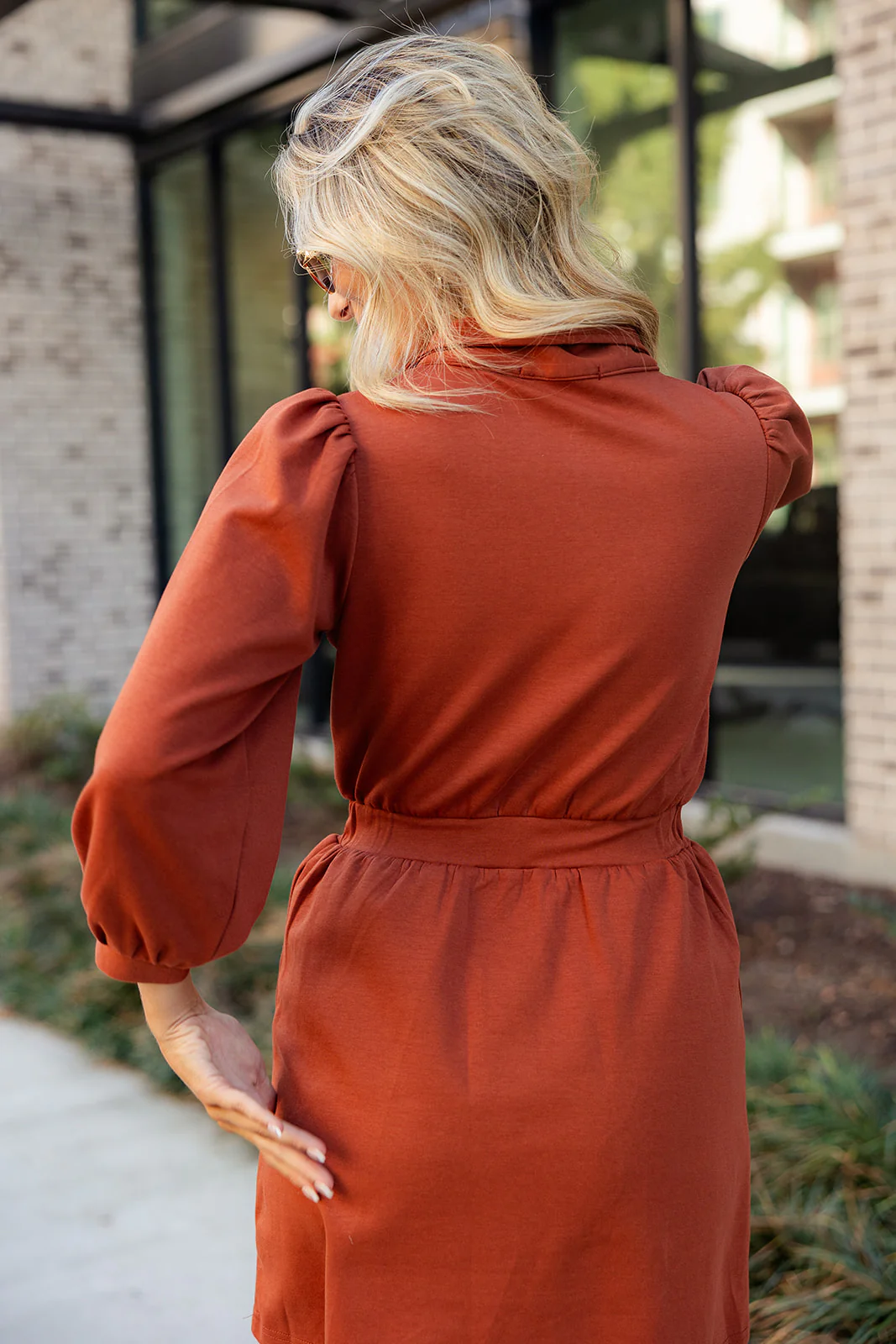 Natalie Rust Gold Zip-Up Mini Dress - Image 8