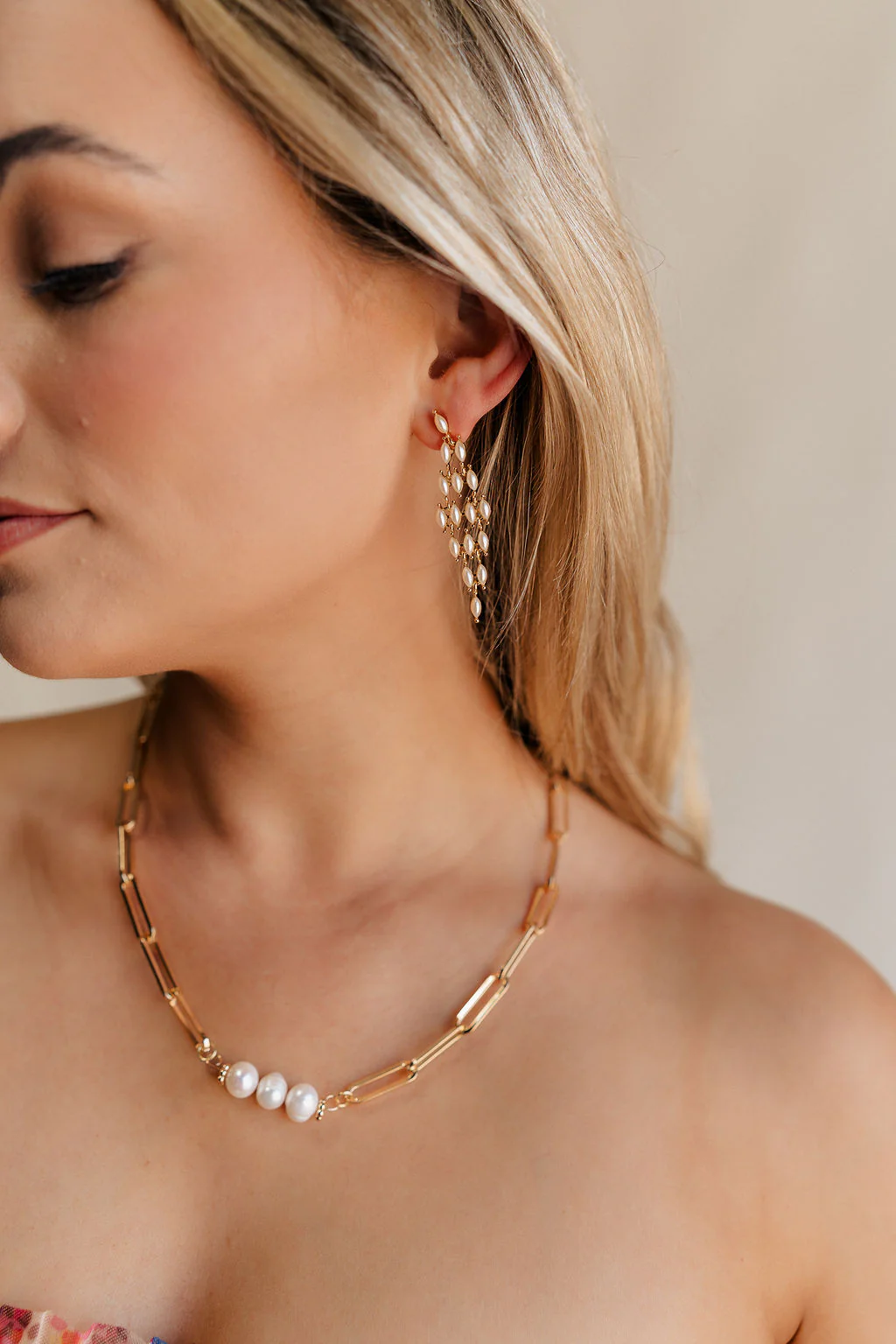 Gracie Pearl & Gold Dangle Earring