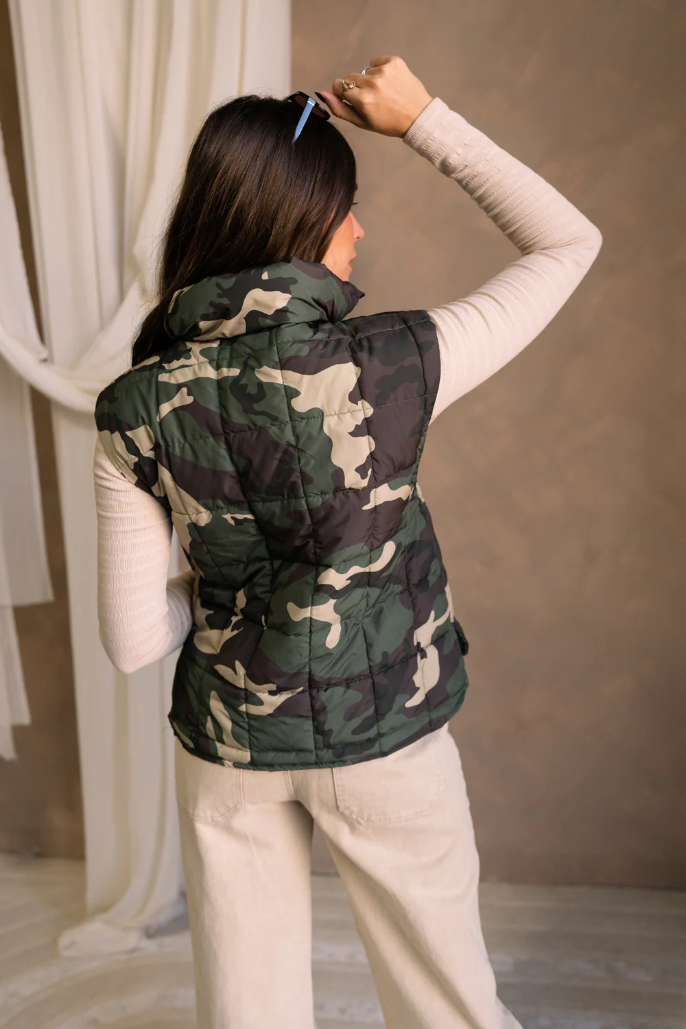 Nila Camo Puffer Vest - Image 11