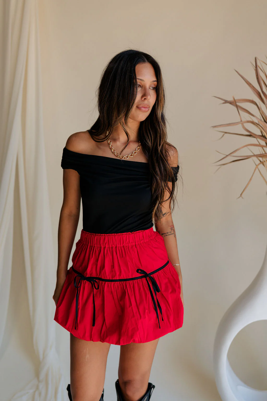 Nina Bow Detail Mini Skirt - Image 3