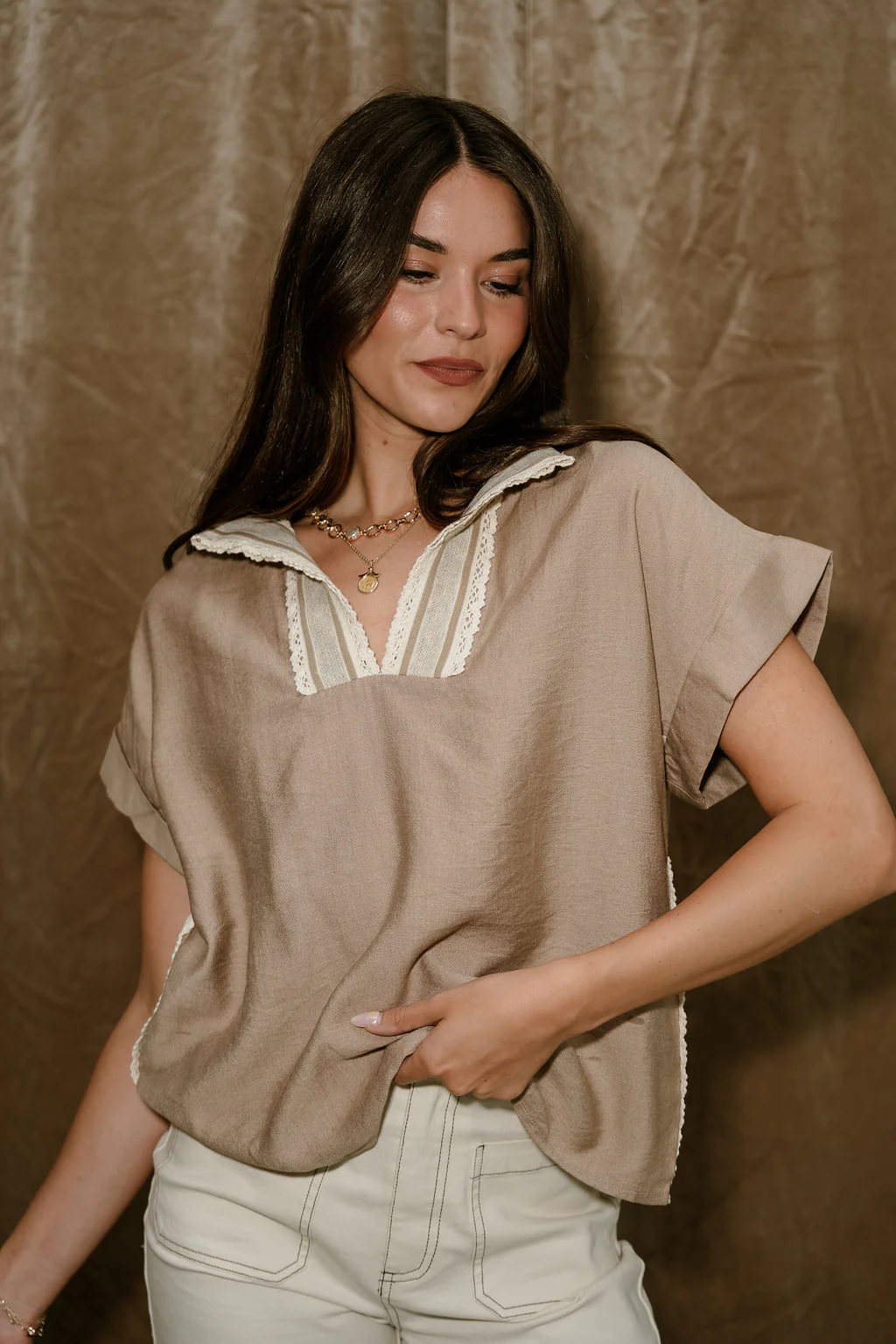 Noah Taupe & Lace Short Sleeve Top