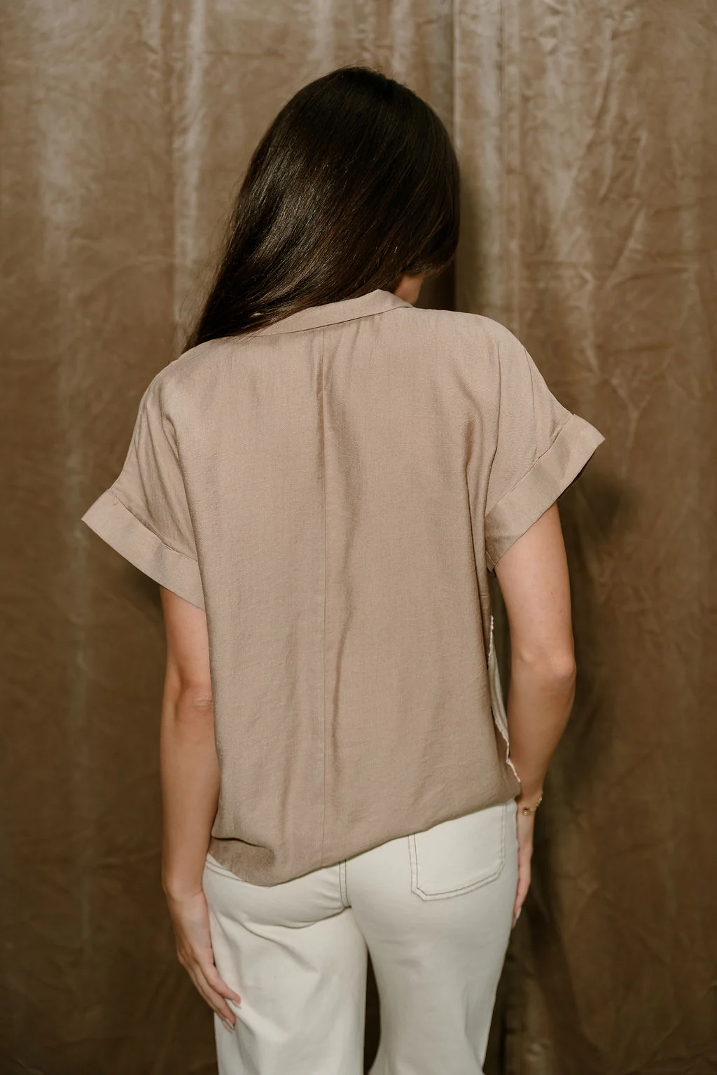 Noah Taupe & Lace Short Sleeve Top - Image 7