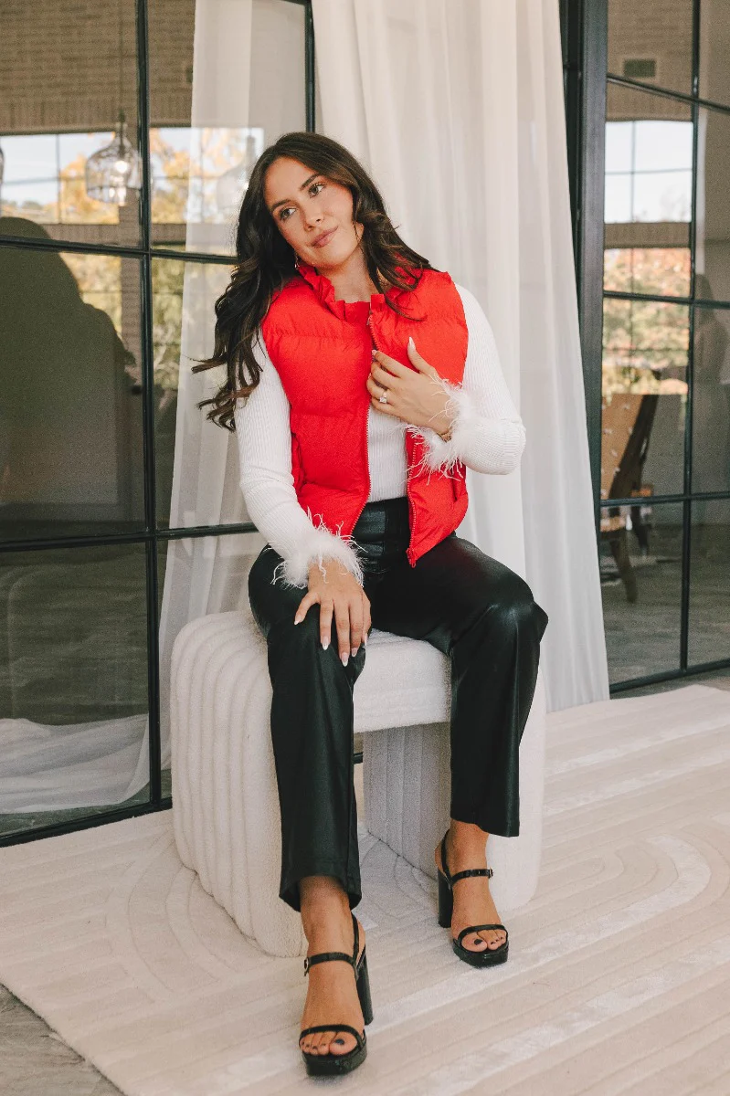 Nora Red Cropped Zip-Up Puffer Vest - Image 2