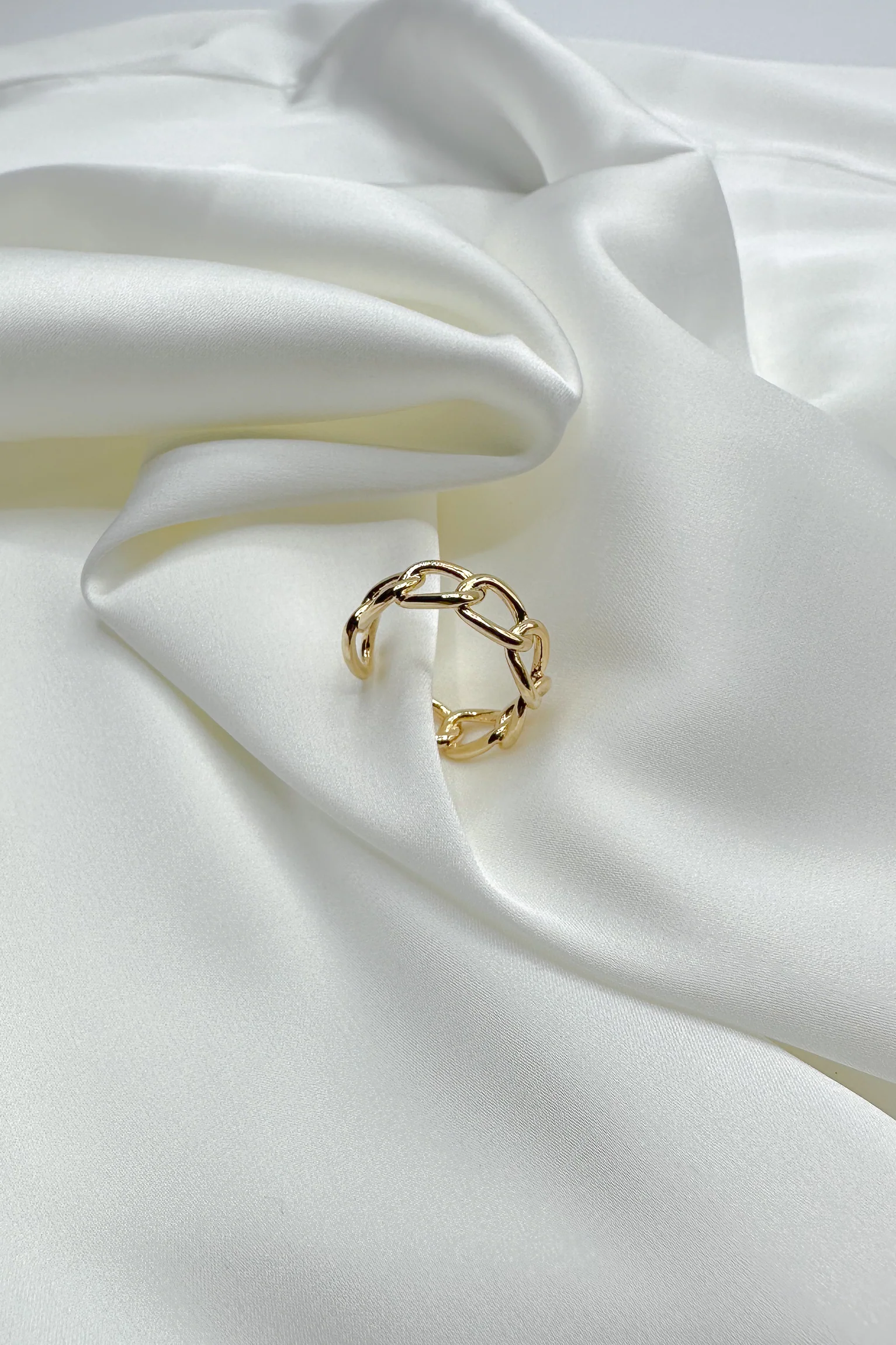 Nova Gold Chain Link Ring - Image 3