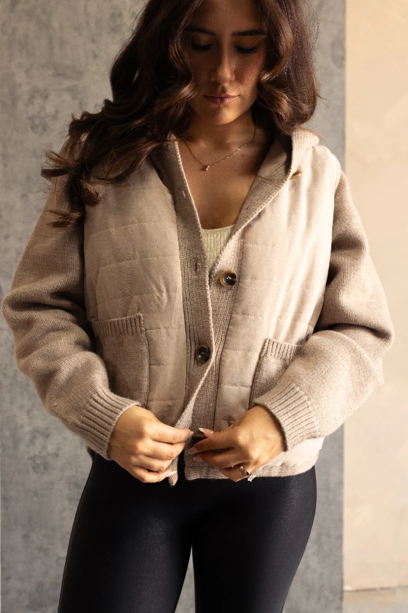 Nova Taupe Knit Quilt Jacket - Image 4