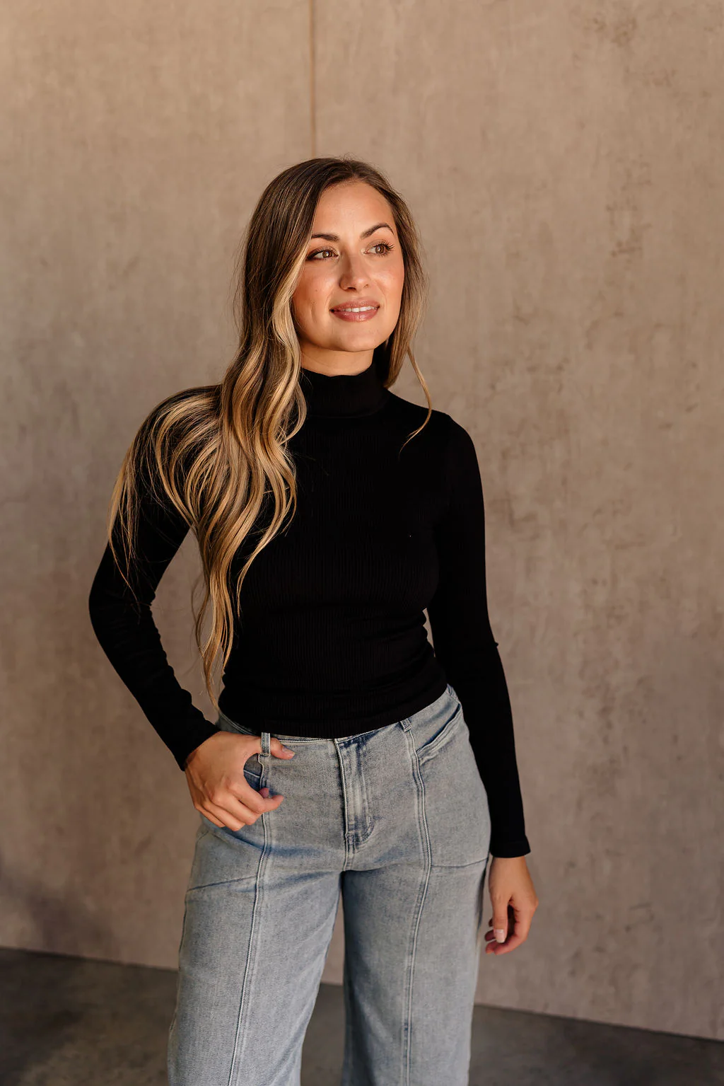 Maren Ribbed Long Sleeve Top - Image 5