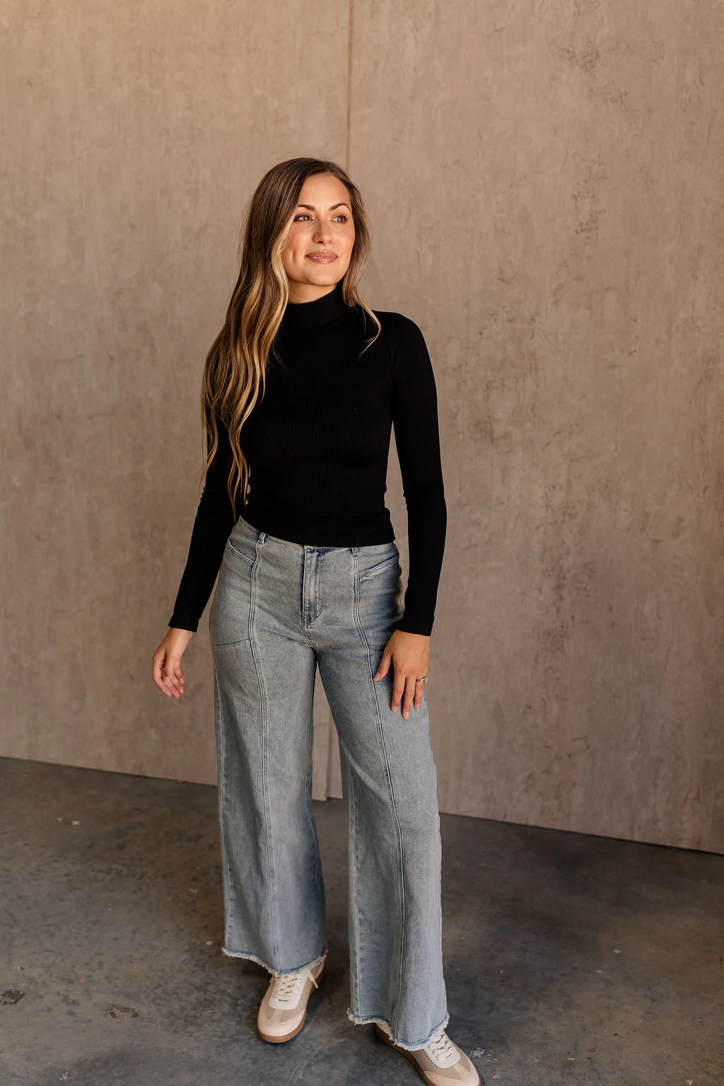 Maren Ribbed Long Sleeve Top - Image 9