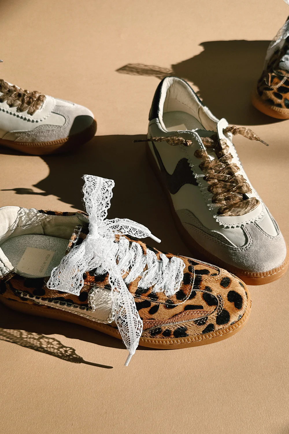 Off White Fancy Lace Shoe Laces - Image 6