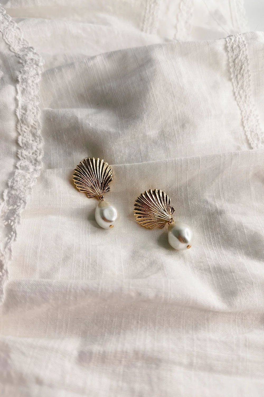 Olivia Pearl & Gold Seashell Dangle Earring - Image 5