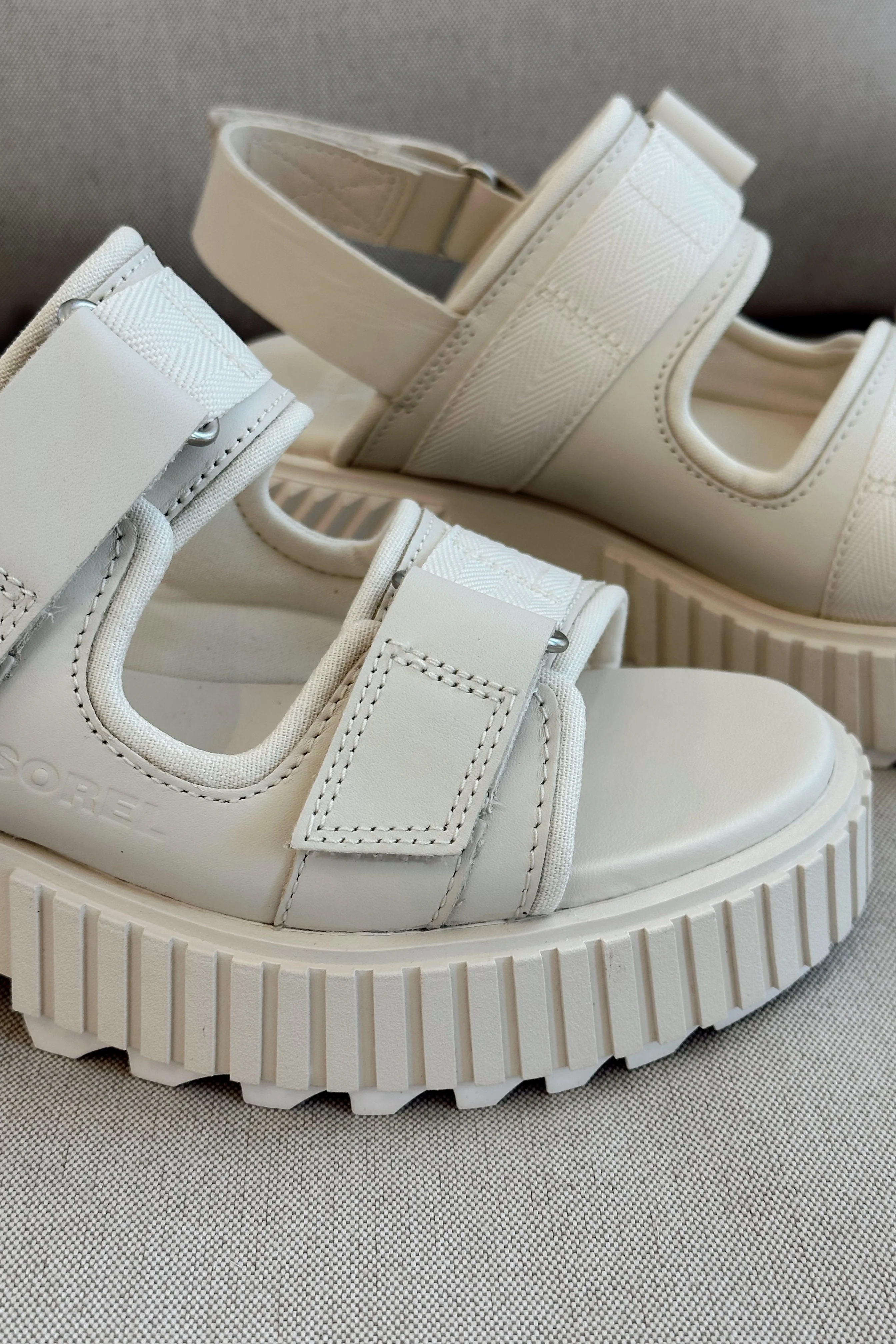 Sorel Ona Ave Multi Strap Chalk Mid Sandal - Image 2