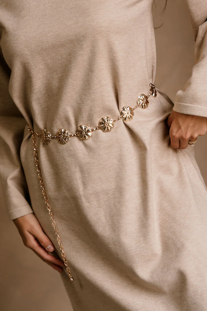 Ophelia Gold Medallion Chain Link Belt - Image 2