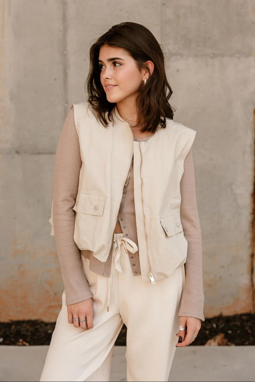 Paige Cream Bubble Hem Vest - Image 3