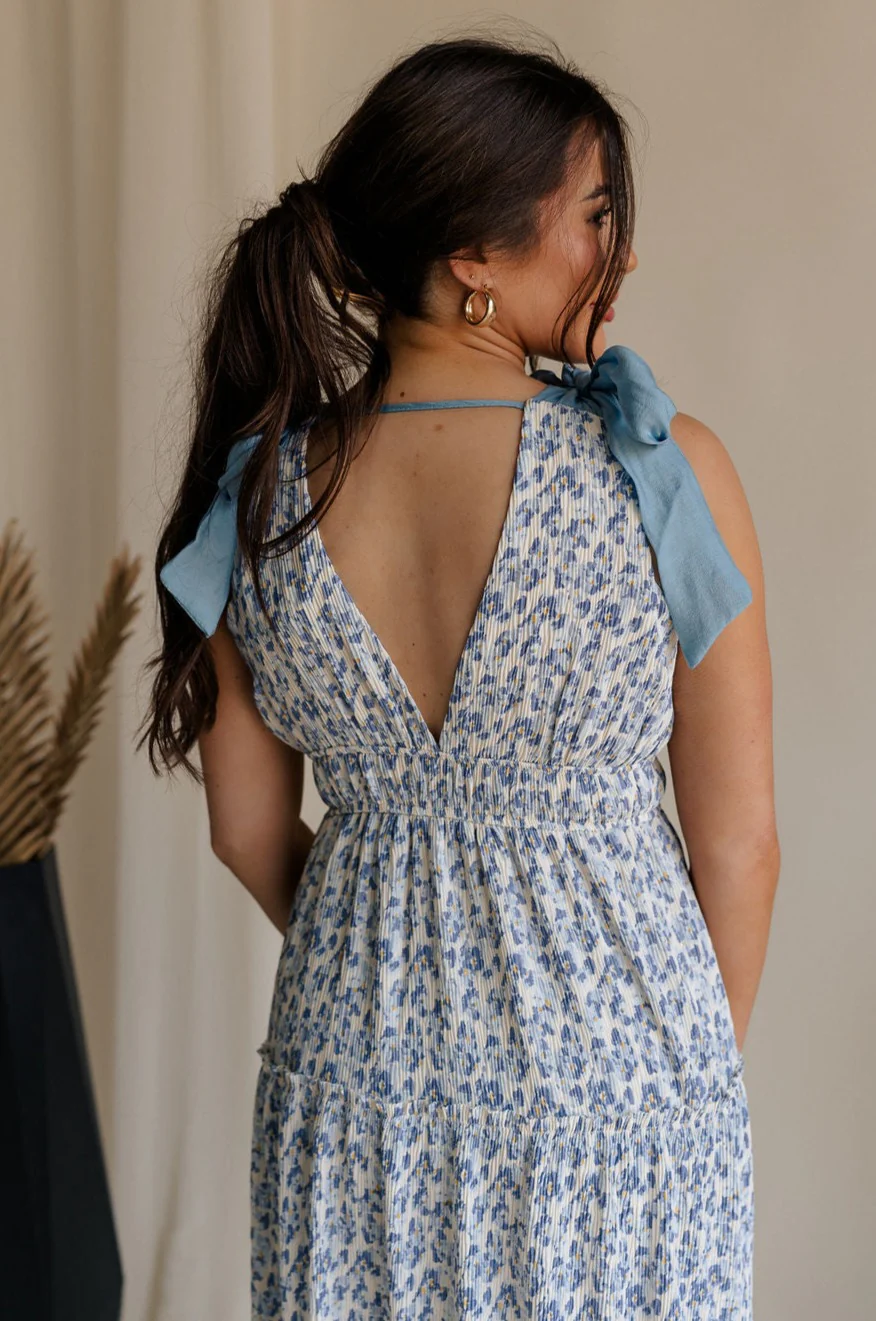 Palmer Ivory & Blue Floral Tie Straps Midi Dress - Image 4