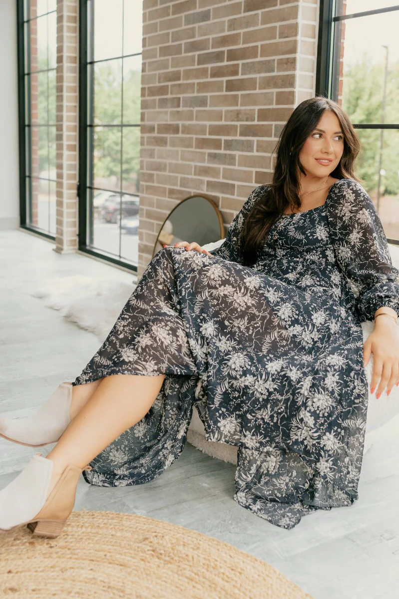Paloma Charcoal & Cream Floral Long Sleeve Midi Dress - Image 8