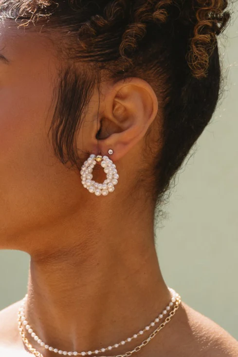 Paloma Twisted Pearl Earrings - Image 3