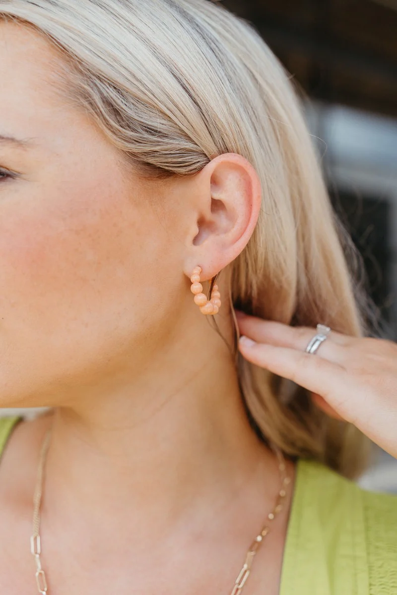 Peachy Queen Earring