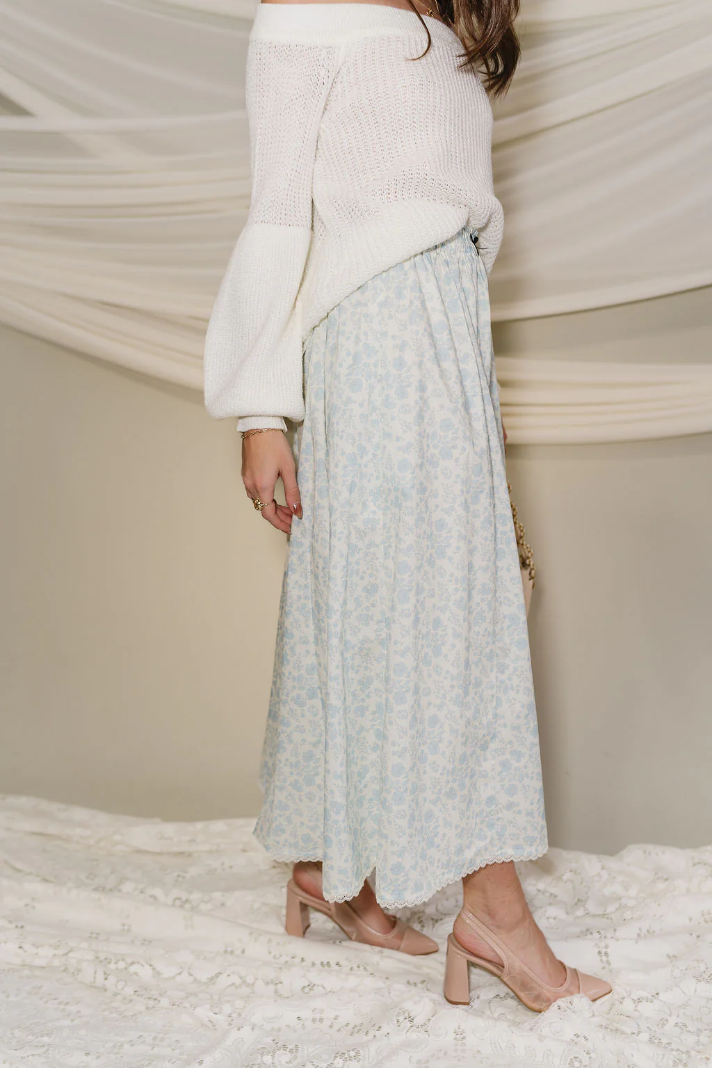 Penelope Light Blue & Cream Floral Skirt - Image 12