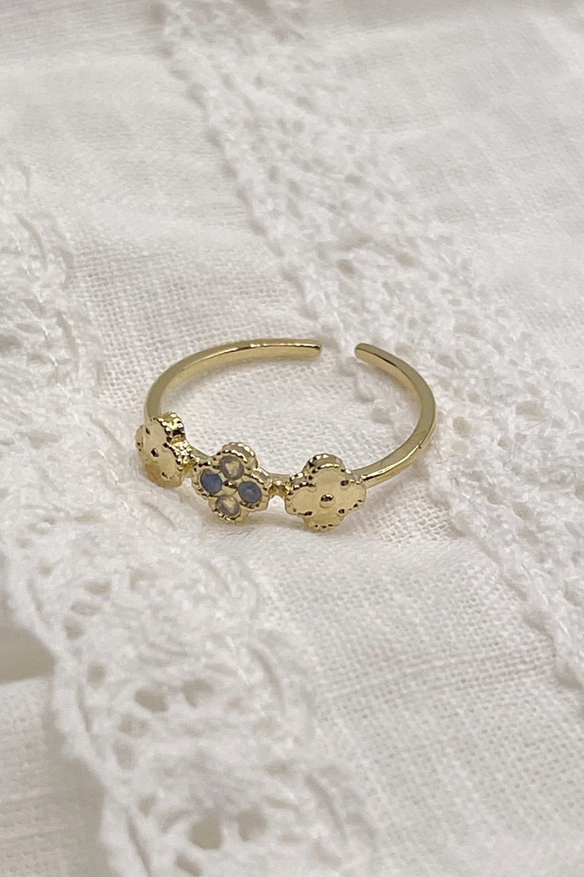Penny Gold Flower Ring