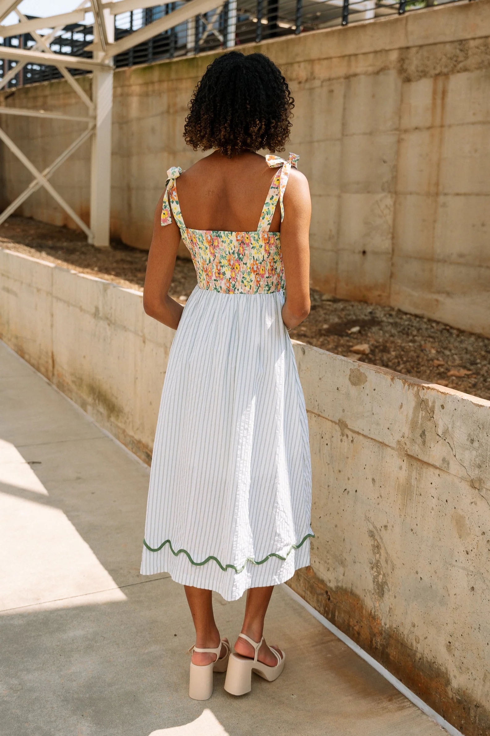 Peyton Floral & Stripe Tie Strap Midi Dress - Image 9