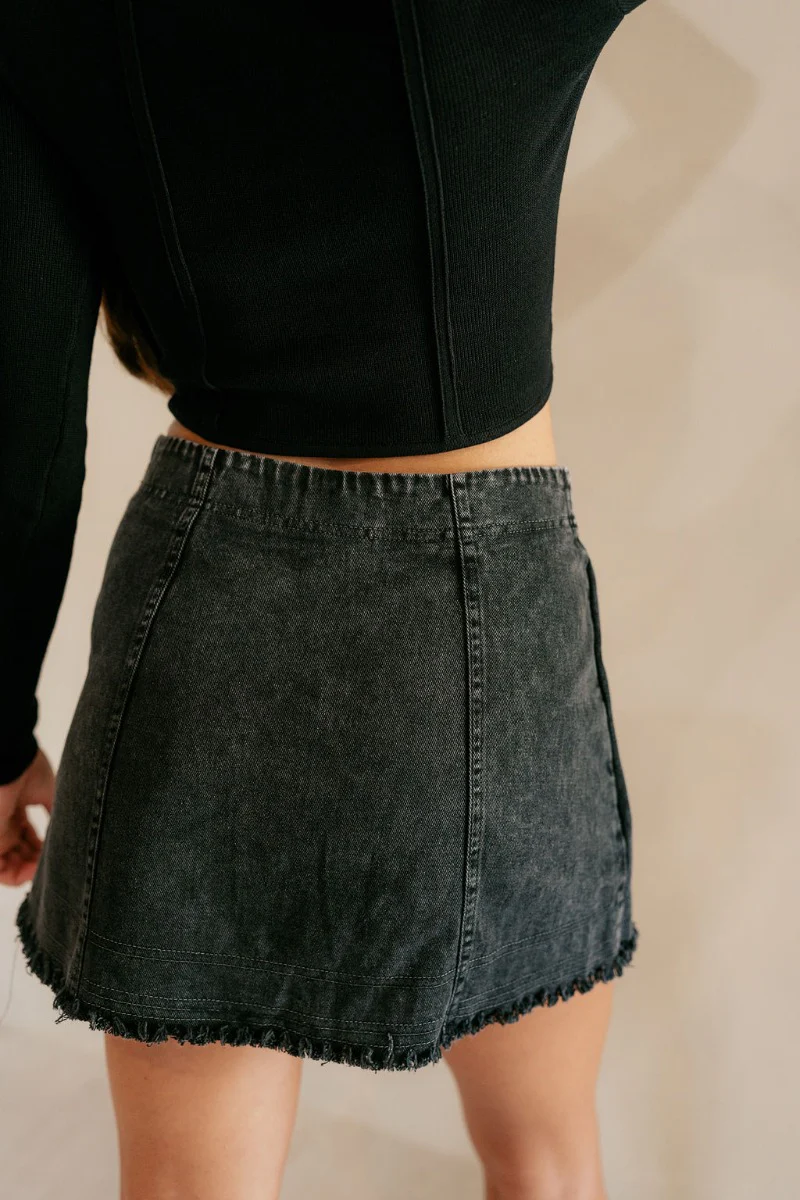Piana Washed Black Denim Mini Skirt - Image 5