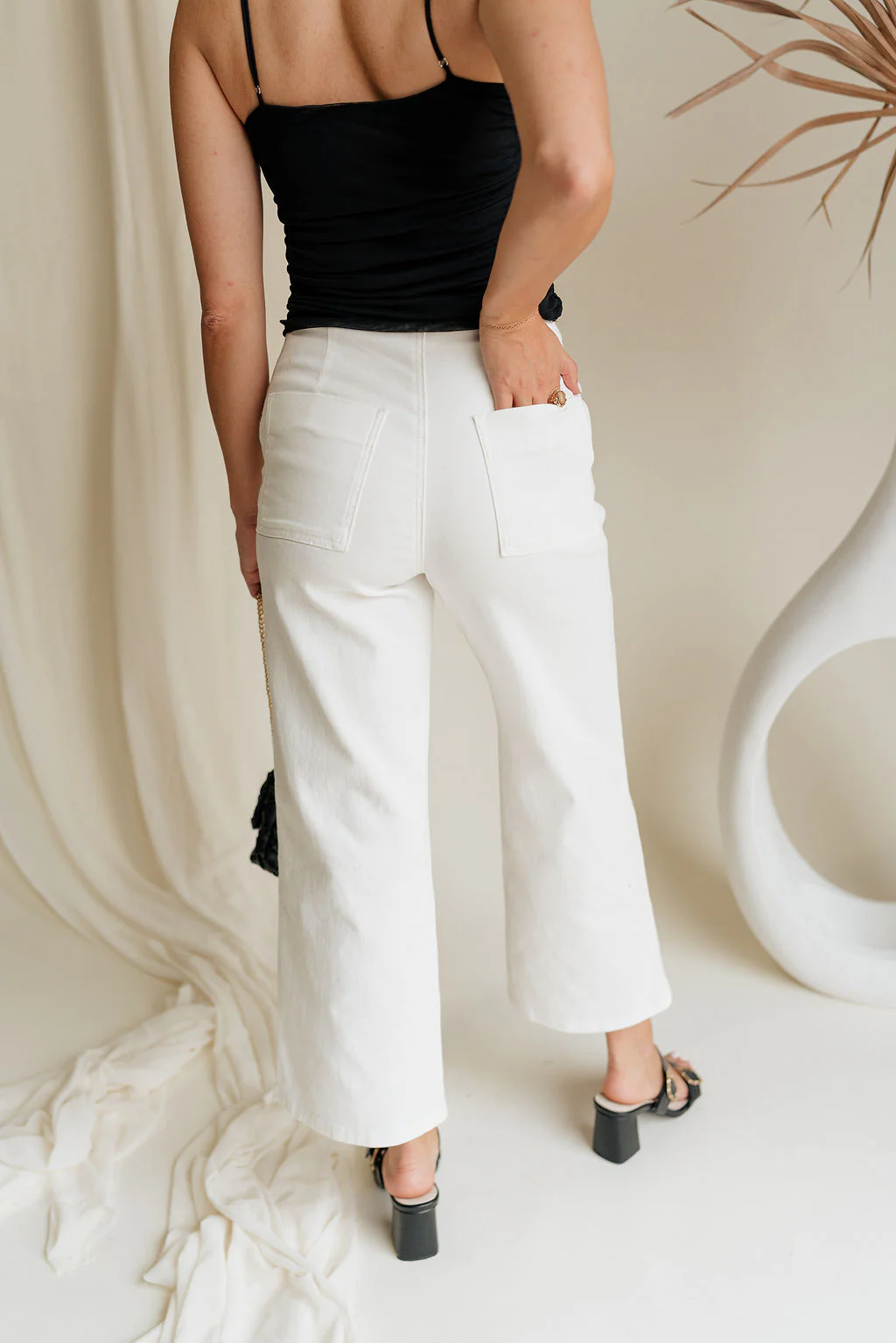 Poppy White Buttoned Wide Leg Pants - Image 5