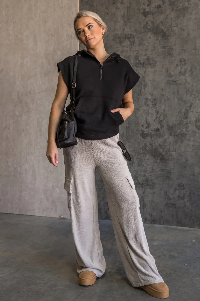 Presley Black Sleeveless Hoodie Sweatshirt - Image 2