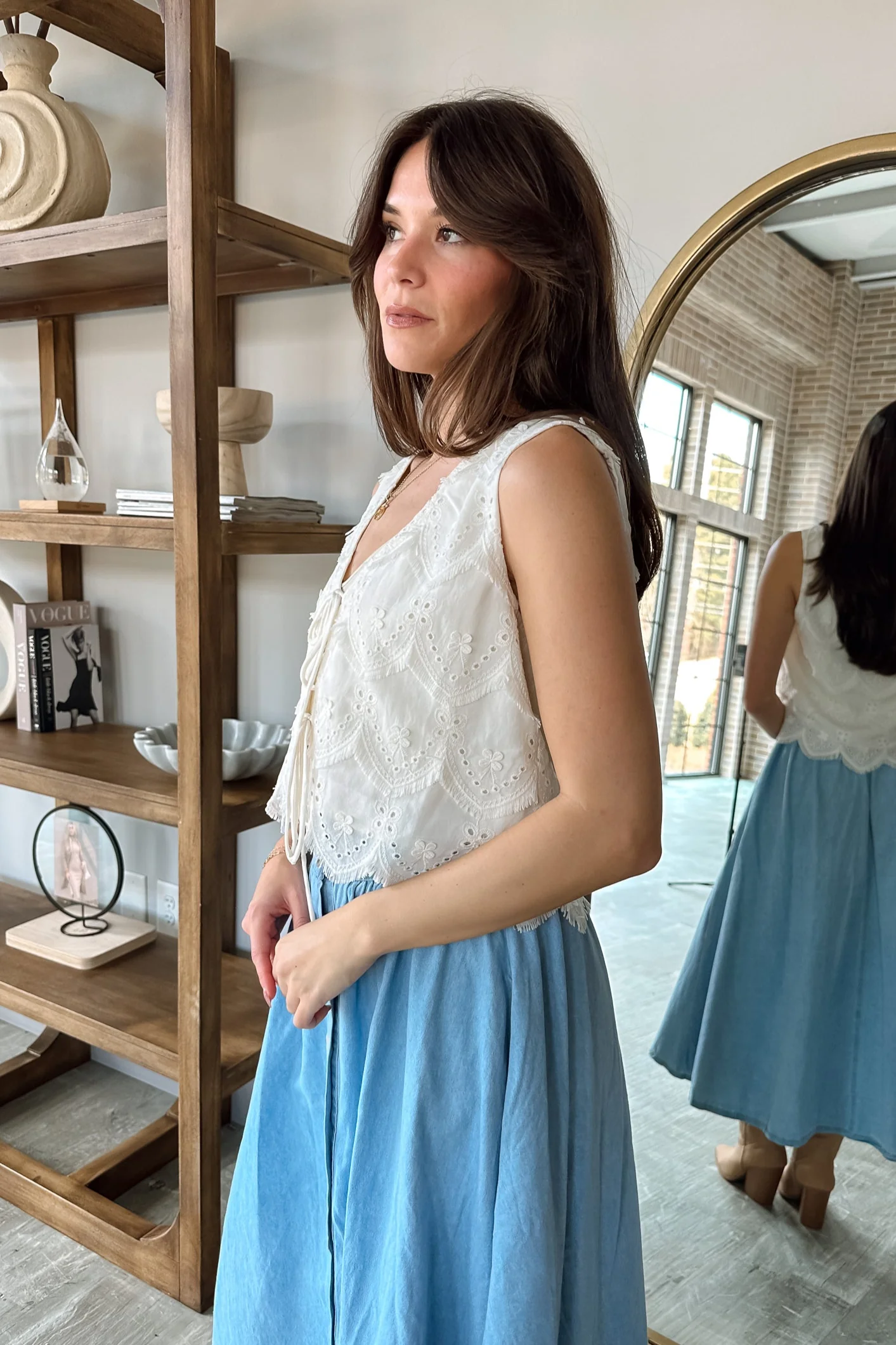 Presley Off White Eyelet Scallop Tie Tank - Image 5