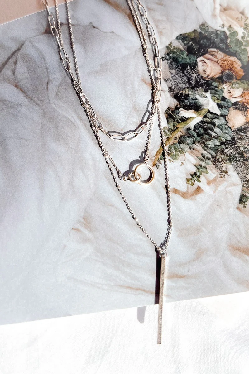 Raise the Bar Necklace