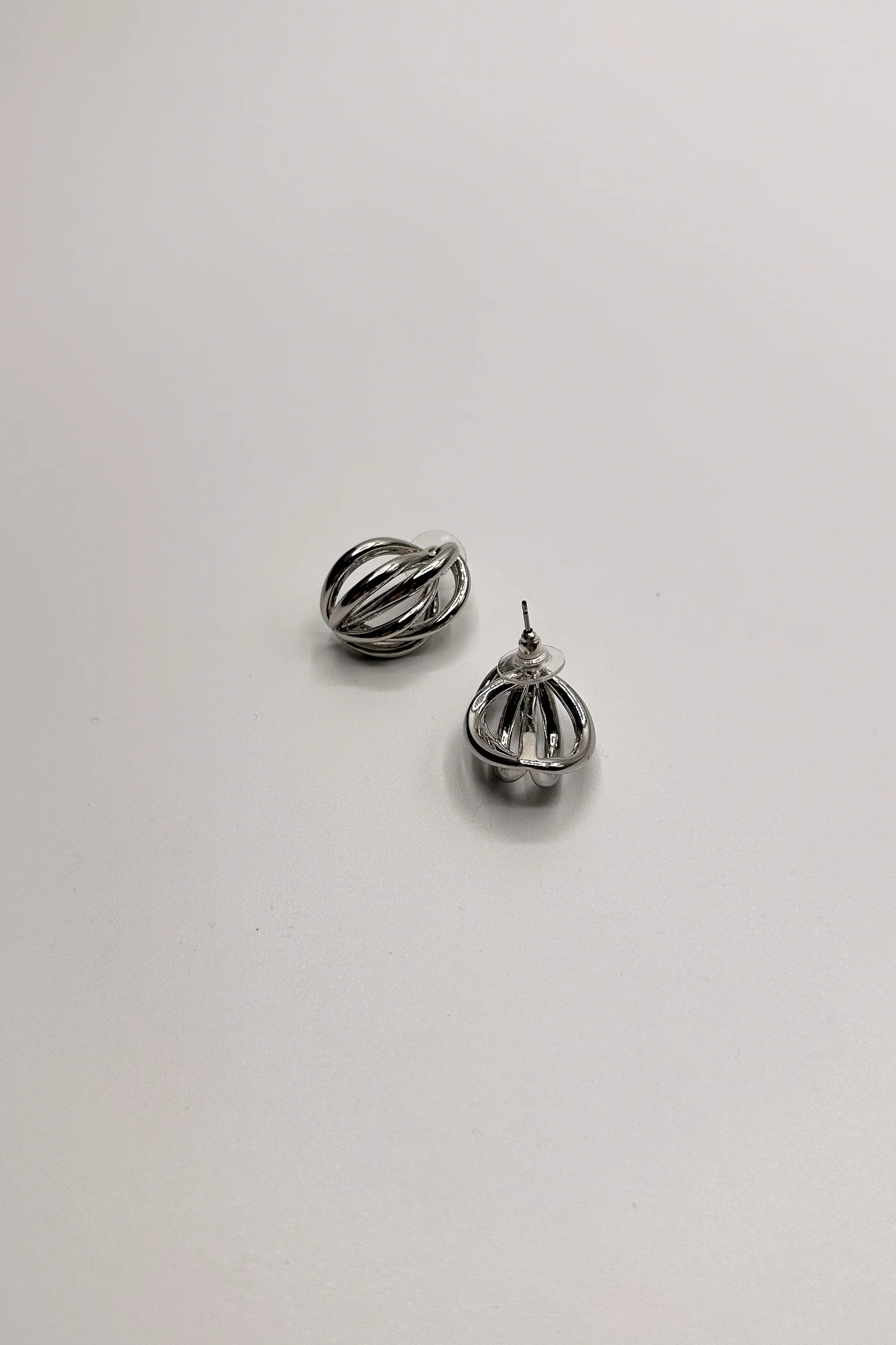 Raven Silver Layer Scoop Stud Earring - Image 2