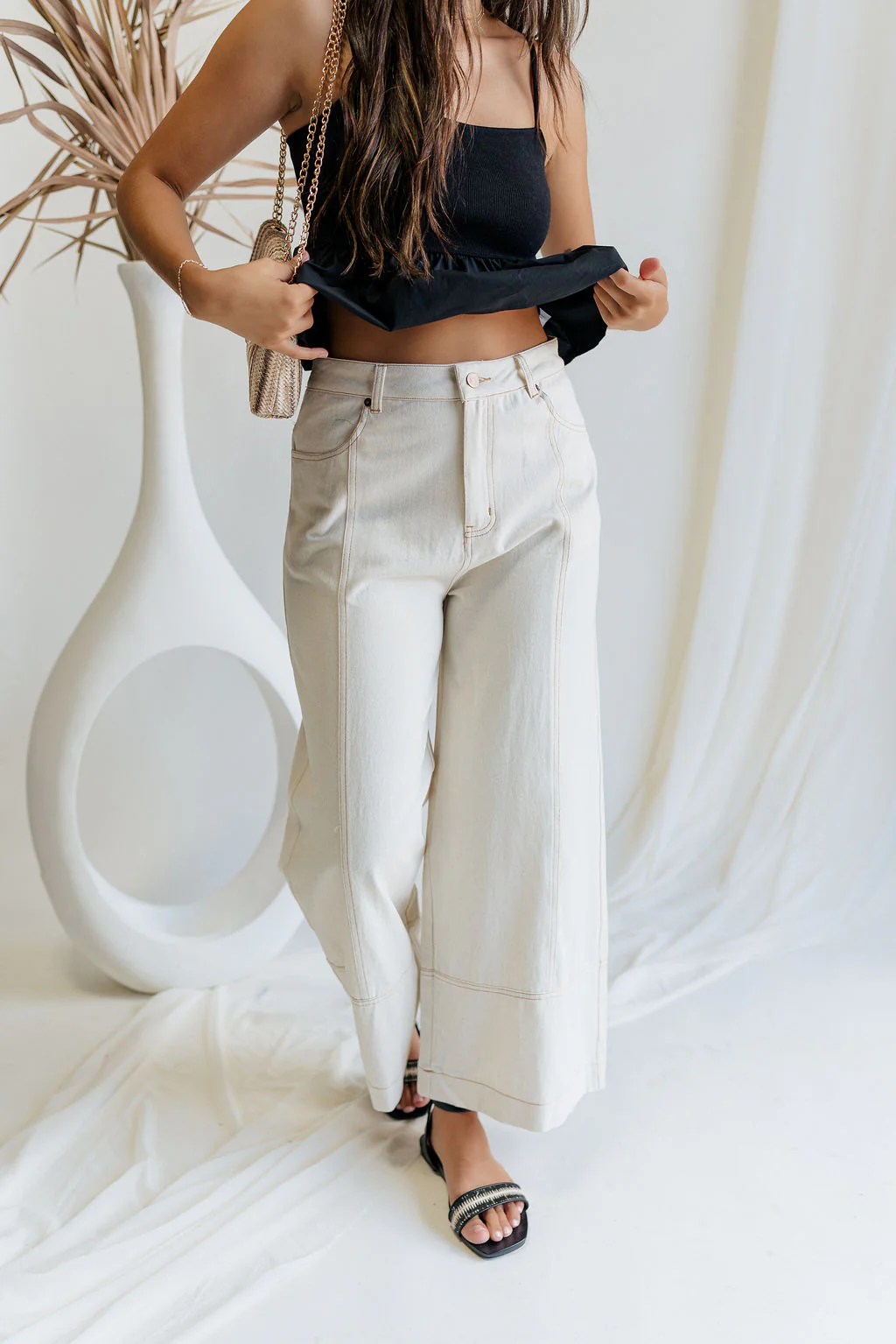 Raya Wide Leg Cropped Pants - Image 10