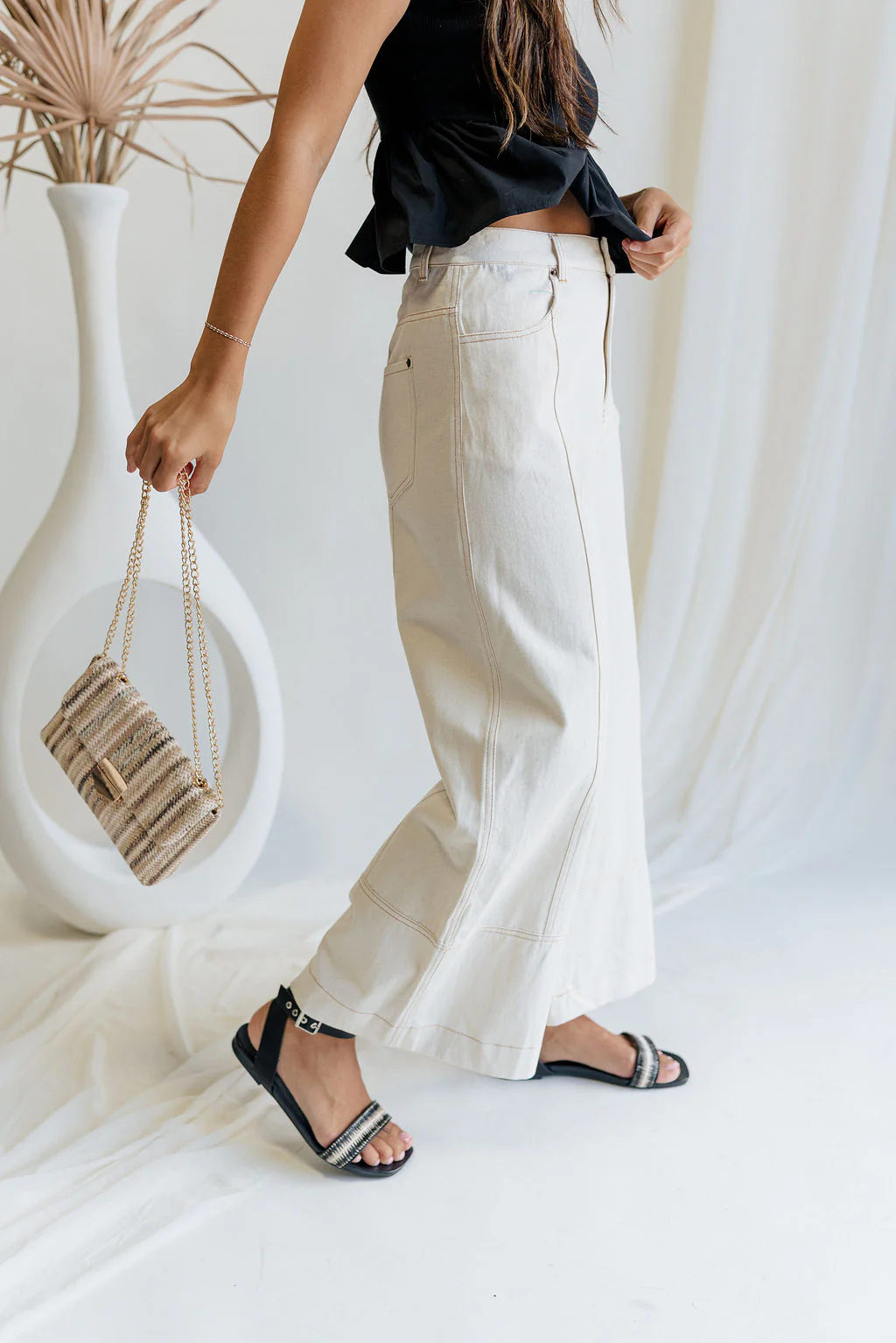 Raya Wide Leg Cropped Pants - Image 12