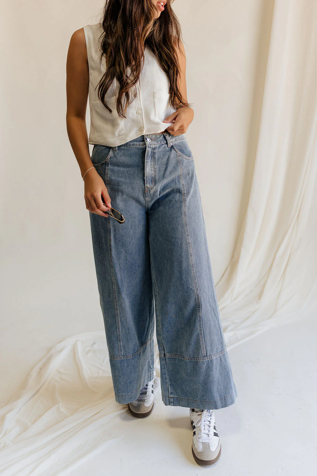 Raya Wide Leg Cropped Pants - Image 2