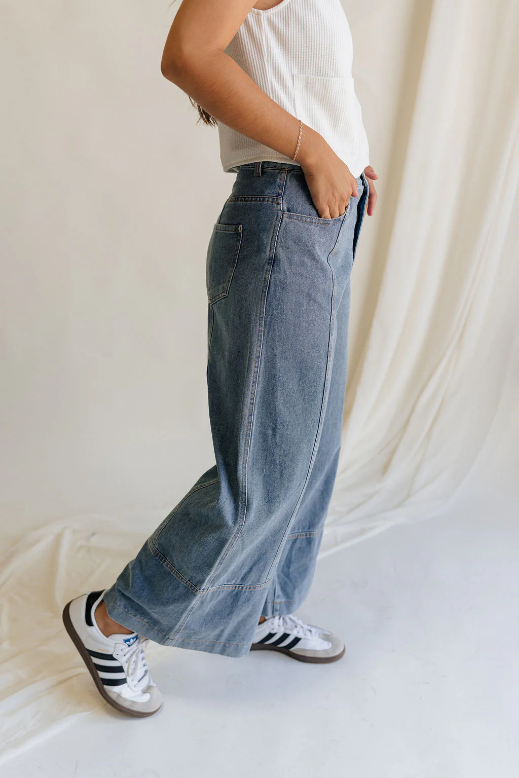 Raya Wide Leg Cropped Pants - Image 4