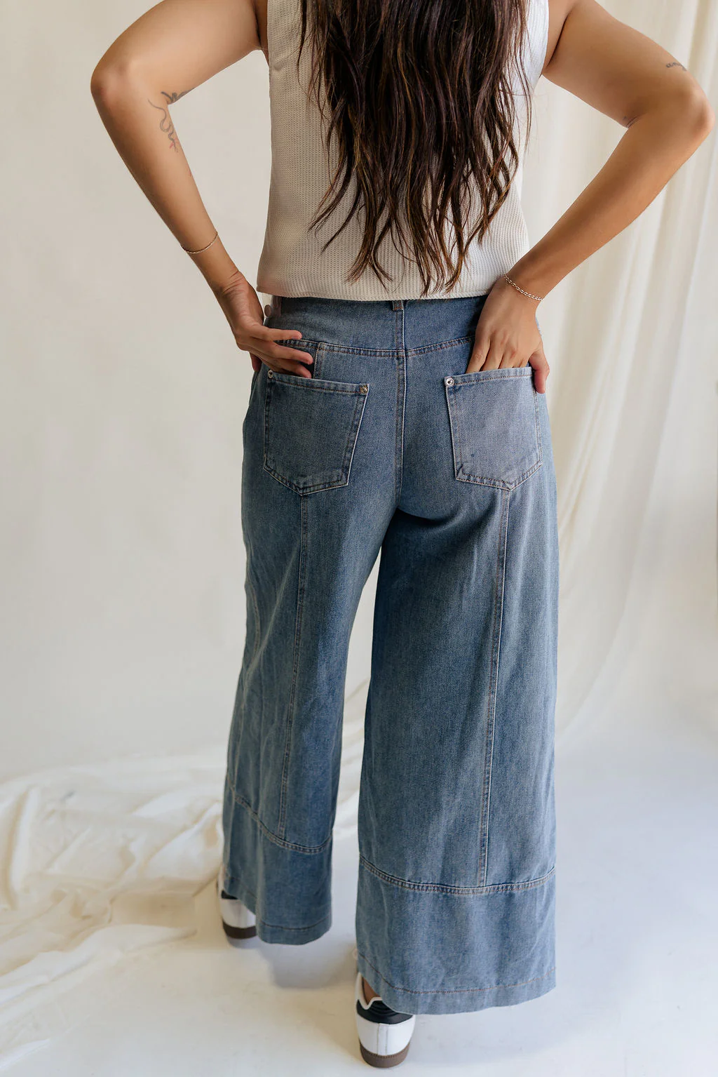 Raya Wide Leg Cropped Pants - Image 6