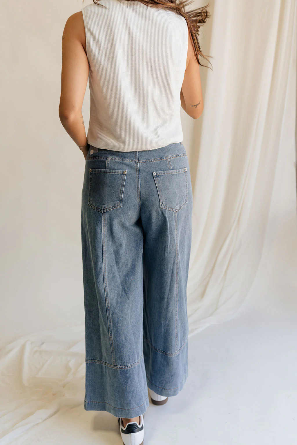 Raya Wide Leg Cropped Pants - Image 7