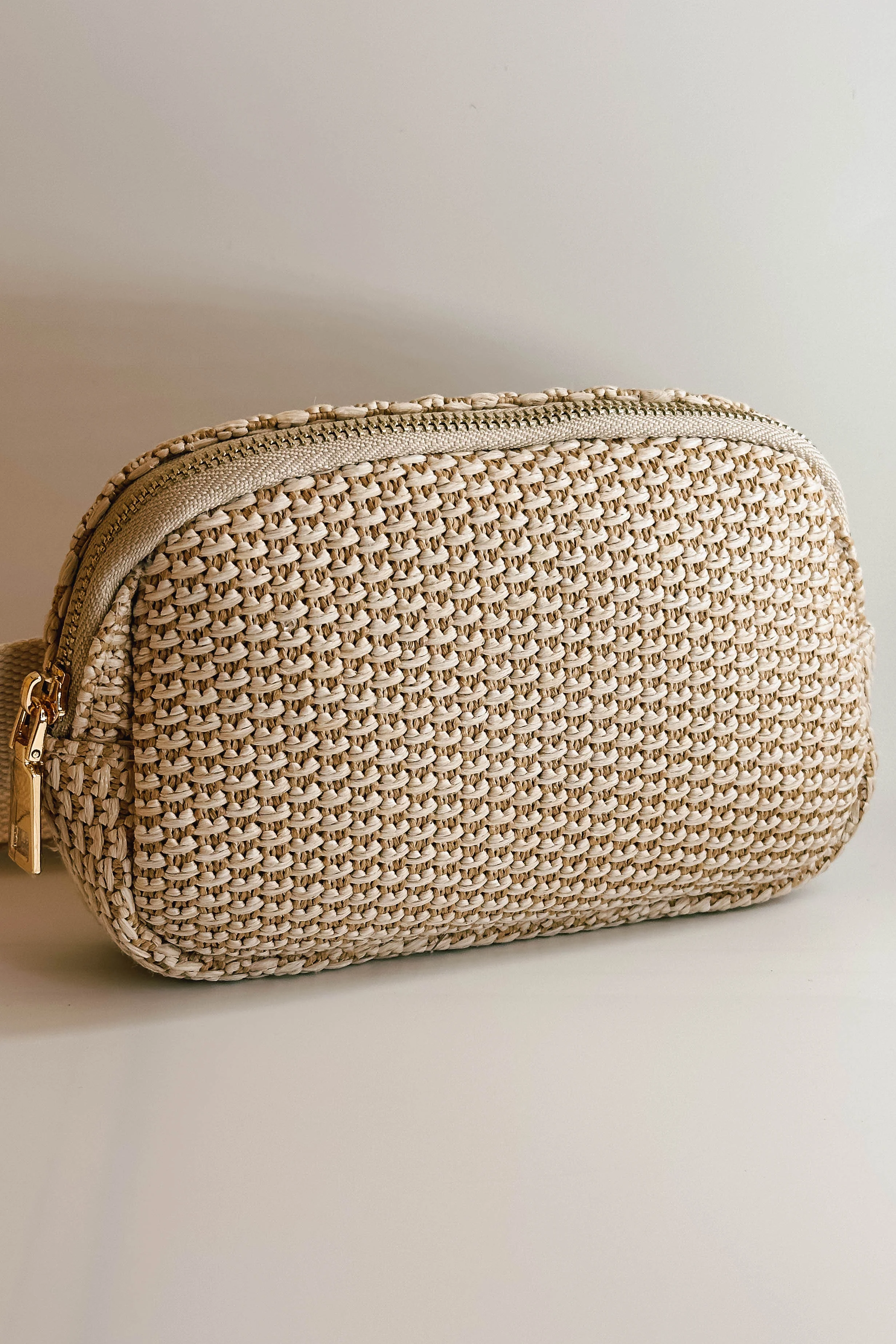Rebecca Ivory Woven Sling Bag - Image 2