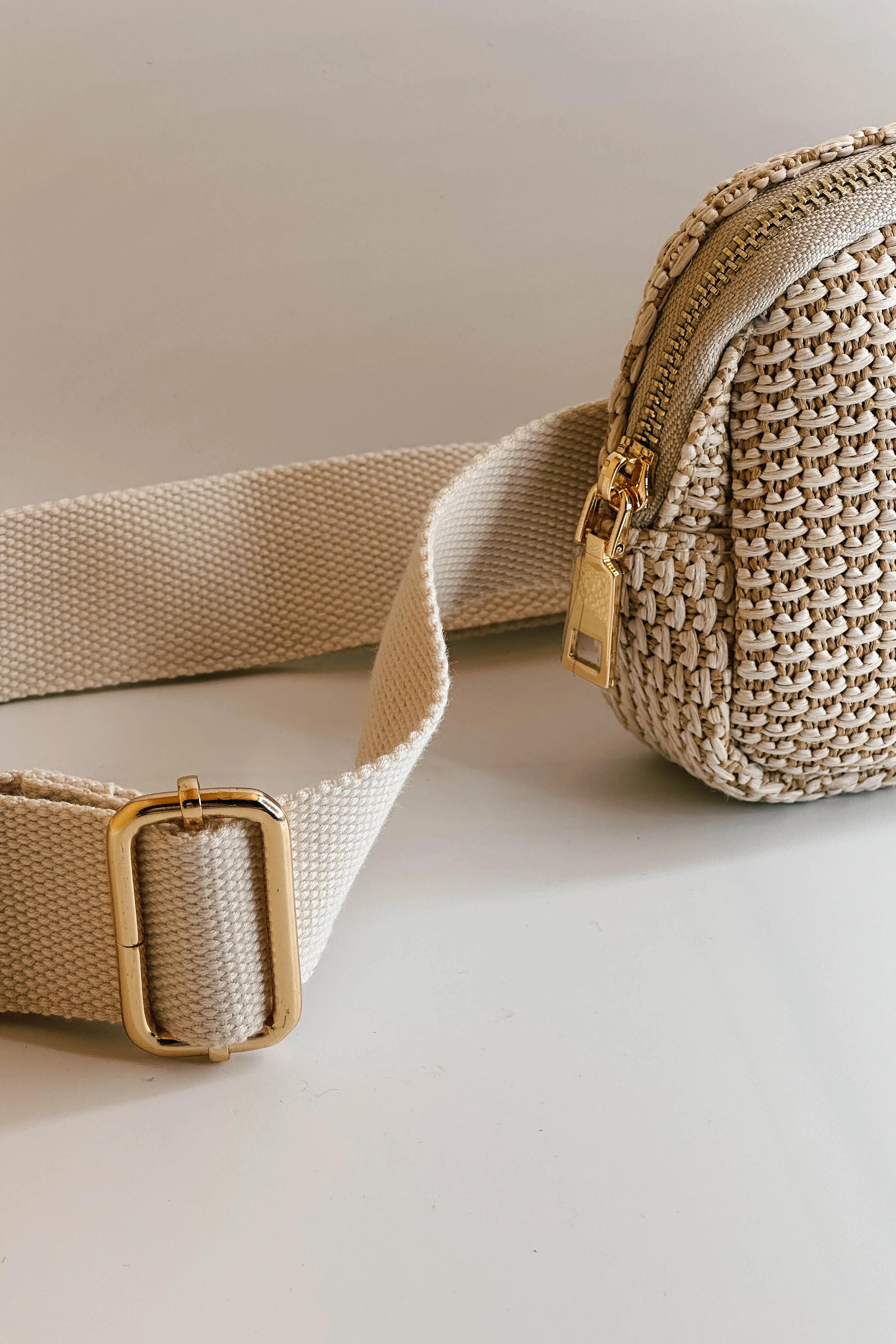 Rebecca Ivory Woven Sling Bag - Image 3